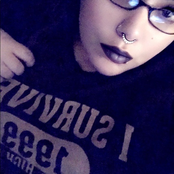 Meet your Posher, Gabrielle - Picture 3 of 4